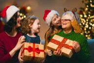 Tipy na nejlepší dárky pro celou rodinu! Víme, čím potěšit všechny věkové kategorie i domácí mazlíky