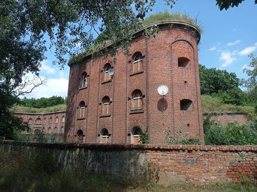 Jakubova pevnost vybudovaná v letech 1828 až 1833. Nachází se nedaleko historického centra