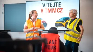 Toyota otevře kolínskou továrnu veřejnosti. Prohlídka je zdarma, takhle se na ni přihlásíte Toyota otevře kolínskou továrnu veřejnosti. Prohlídka je zdarma, takhle se na ni přihlásíte
