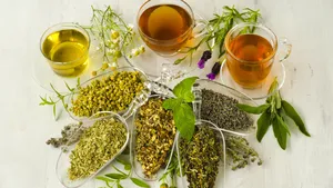 Trápí vás podzimní únava a stres? Tyto bylinky vrátí ženám energii i hormonální rovnováhu