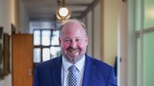 Tresty za penisy i boj proti tyranům! Smršť změn z rukou ministra spravedlnosti Tejce Tresty za penisy i boj proti tyranům! Smršť změn z rukou ministra spravedlnosti Tejce