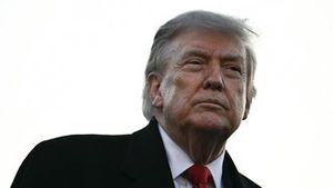 Trump vystavil Evropě účet za Ukrajinu. Chce zpětně zaplatit Bidenovu pomoc Trump vystavil Evropě účet za Ukrajinu. Chce zpětně zaplatit Bidenovu pomoc
