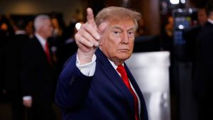 Trumpův dům, Trumpovo centrum: Hledají se místa k přejmenování. Schytá to i slavné divadlo? Trumpův dům, Trumpovo centrum: Hledají se místa k přejmenování. Schytá to i slavné divadlo?