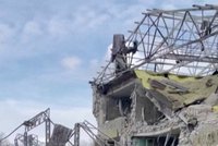 Horor v Izjumu: Ve vybombardovaném domě našli Ukrajinci 44 těl