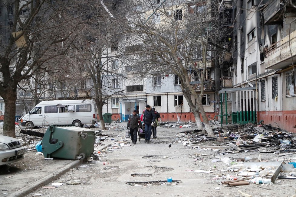 Zdevastované město Mariupol (17.3.2022)