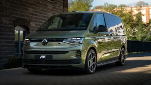 Úpravce ABT vyšperkoval Volkswageny Multivan a California. Mohou mít i pořádné snížení Úpravce ABT vyšperkoval Volkswageny Multivan a California. Mohou mít i pořádné snížení