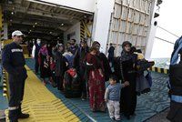 Řecko vrátí 750 běženců zpět do Turecka. Rakousko nasadí vojáky na obranu hranic