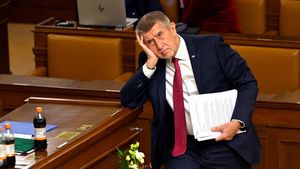 V Česku se staví nejvíc bytů od revoluce. Babiš přesto zase překopává zákon. Komu tím pomůže?