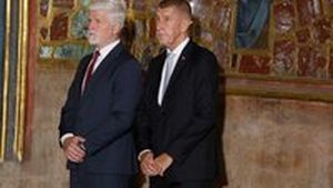 Válečná sekera zakopaná? Babiš se sešel s Pavlem! A otočka kvůli závazkům NATO Válečná sekera zakopaná? Babiš se sešel s Pavlem! A otočka kvůli závazkům NATO