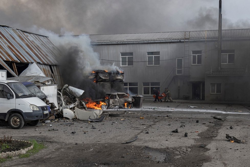Válka na Ukrajině: Odstřelování v Luhanské oblasti (16.4.2022)