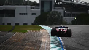 Ve druhém tréninku byl v Sepangu nejrychlejší Charles Leclerc Ve druhém tréninku byl v Sepangu nejrychlejší Charles Leclerc