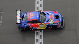 Verstappen se vrací za volant vozu GT3. O víkendu se představí v Portimãu Verstappen se vrací za volant vozu GT3. O víkendu se představí v Portimãu