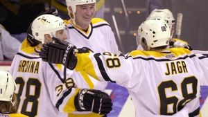 VIDEO: Toto je gól, kterým Jaromír Jágr před 27 lety zachránil Pittsburgh od krachu VIDEO: Toto je gól, kterým Jaromír Jágr před 27 lety zachránil Pittsburgh od krachu