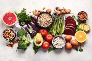 Přírodní vitamíny: Jak je propašovat do každého jídelníčku?