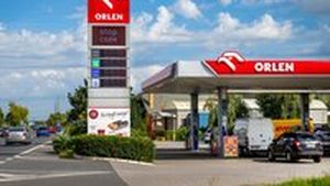 Vláda chystá zásah proti vysokým cenám benzinu a nafty. Opatření představí v pondělí Vláda chystá zásah proti vysokým cenám benzinu a nafty. Opatření představí v pondělí