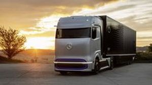 Vodíkové kamiony dostávají novou vzpruhu. Daimler, Volvo a Toyota spojují síly s energetiky Vodíkové kamiony dostávají novou vzpruhu. Daimler, Volvo a Toyota spojují síly s energetiky