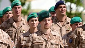 Vojáci dostali přidáno, teď je na řadě policie. Armáda už plánuje další krok Vojáci dostali přidáno, teď je na řadě policie. Armáda už plánuje další krok