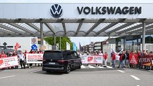 Volkswagen končí s výrobou aut v další německé továrně. Závod převezme obranný průmysl Volkswagen končí s výrobou aut v další německé továrně. Závod převezme obranný průmysl