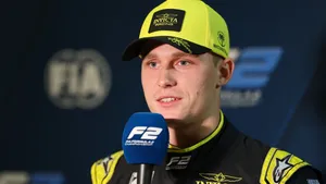Vrátí se Staněk do F2? Nejnovější spekulace jej pojí s novým týmem Landa Norrise Vrátí se Staněk do F2? Nejnovější spekulace jej pojí s novým týmem Landa Norrise