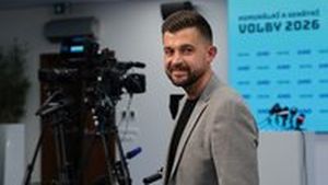 Zákulisí štábu ANO: Dorazí nachlazený Babiš? Přišel lídr Hušbauer Zákulisí štábu ANO: Dorazí nachlazený Babiš? Přišel lídr Hušbauer