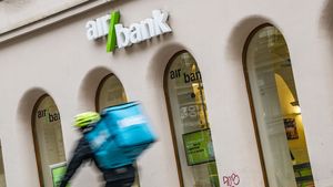 Zapomeňte na spořicí účty. Banky lákají na výnos až 10 procent, není to ale bez rizika
