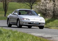 Zapomenutá Mazda MX-6 se možná vrátí. Nová technika může fanoušky zklamat Zapomenutá Mazda MX-6 se možná vrátí. Nová technika může fanoušky zklamat