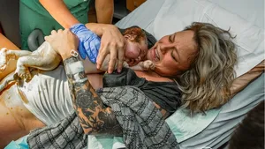 Zázrak zrození v jeho autentické podobě: 55 intimních snímků porodů