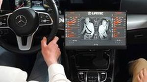ZF propojuje sledování cestujících s airbagy. Každému mohou při nárazu reagovat jinak ZF propojuje sledování cestujících s airbagy. Každému mohou při nárazu reagovat jinak