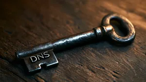 Zítra se mění kořenové klíče internetu. A teprve podruhé v historii. Co to vlastně je a jak to funguje Zítra se mění kořenové klíče internetu. A teprve podruhé v historii. Co to vlastně je a jak to funguje