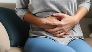 Zvedla jsem těžkou tašku, dala si kávu… Ženy po potratu hledají chybu u sebe. Lékařka je uklidňuje