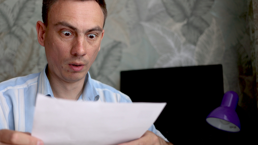 Spořiví Češi každý rok nenápadně přicházejí o peníze. Patříte mezi ně i vy?